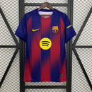 Camisa Barcelona Home 2025/26 - Azul e Vermelha