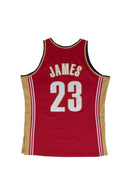 Regata Mitchell & Ness Cleveland Cavaliers 2003/04 - Lebron James - Vermelha